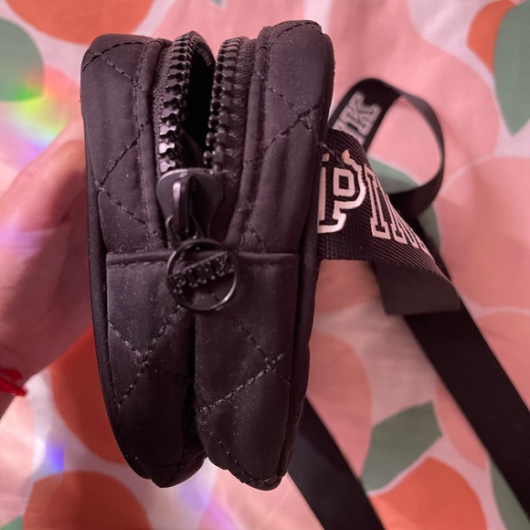 victoria’s secret pink fanny pack ! - Picture 2 of 5